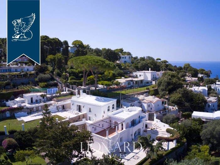 Casa con 6 locali in vendita in Centro, Capri