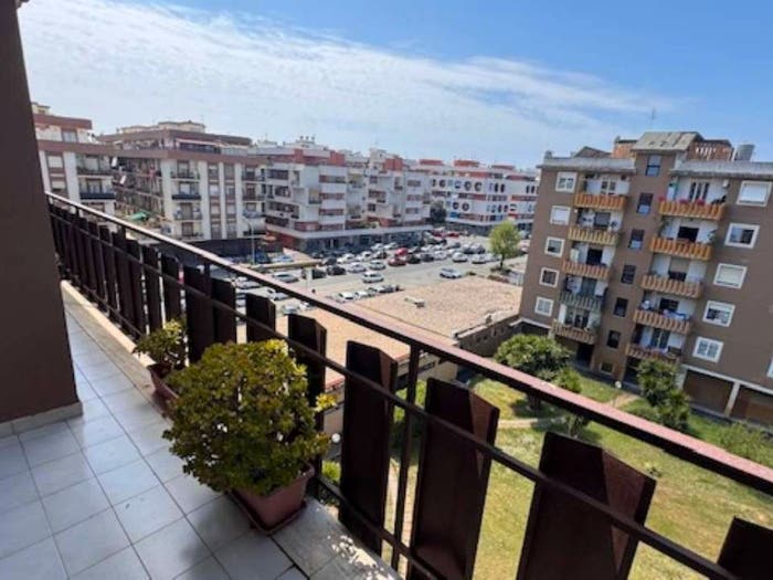 Casa bilocale in vendita in via delle Azzorre, Ostia Ponente, Roma