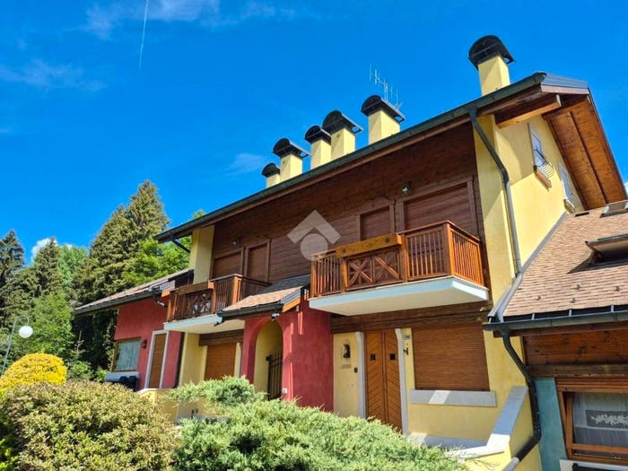Appartamento quadrilocale in vendita in Via hinterbegh, Centro, Gallio