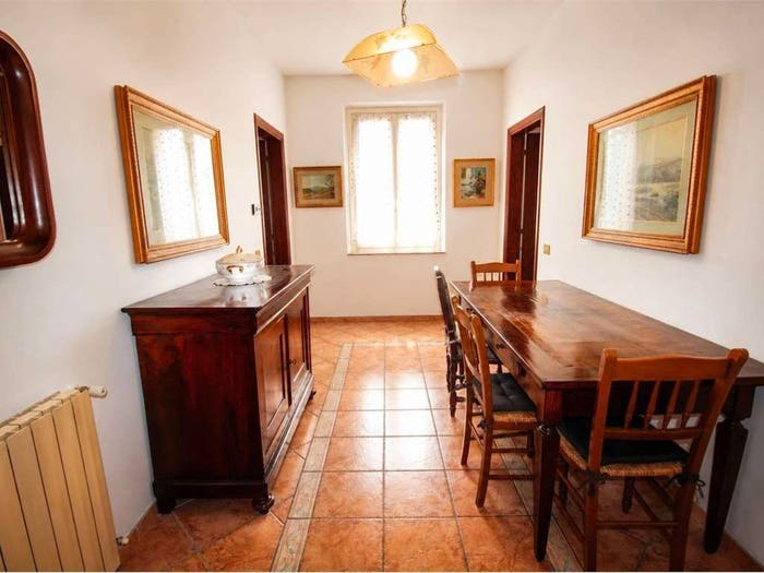Appartamento con 5 locali in vendita in via claudia, Centro, Maranello