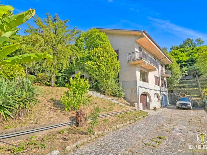 Casa con 6 locali in vendita in arpiola, Arpiola Pianfurcano, Mulazzo