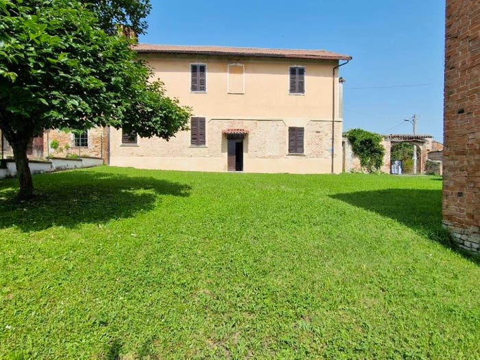 Casa quadrilocale in vendita in Via Fontanina, Villadeati