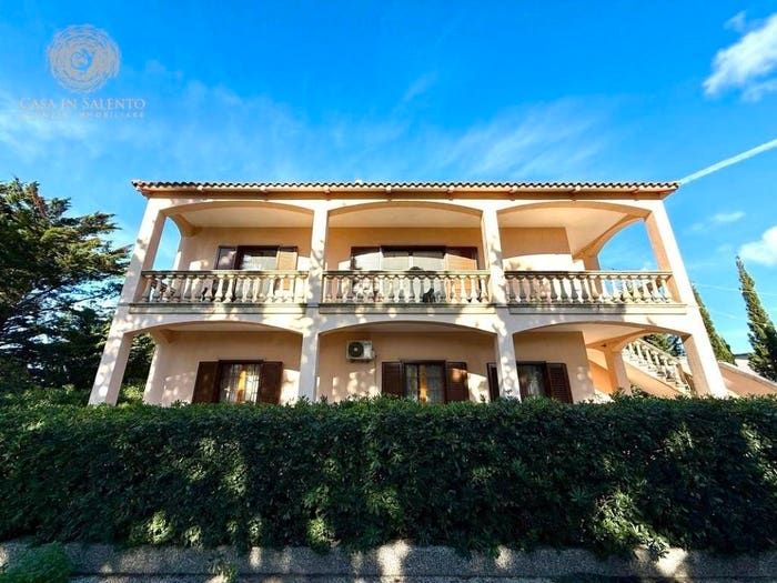 Casa con 6 locali in vendita in Via Stazione, Centro, Alessano