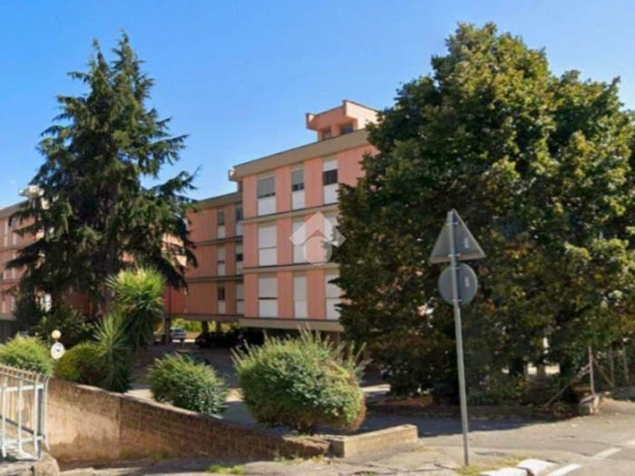 Appartamento quadrilocale in vendita in Via Monte Grappa, Centro, Aprilia
