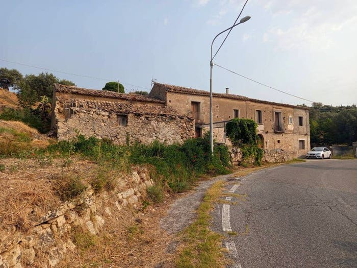 Casa con 5 locali in vendita in Contrada Puzzello, Gerace