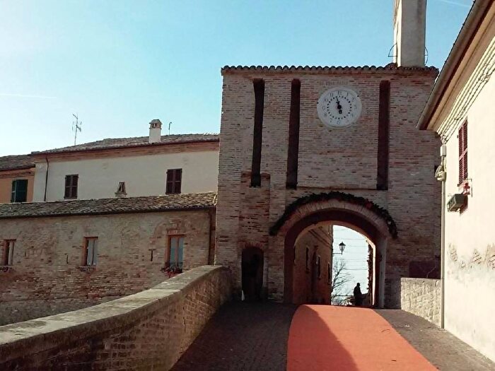 Casa trilocale in vendita in Via Giuseppe Piergiovanni, Candelara, Pesaro