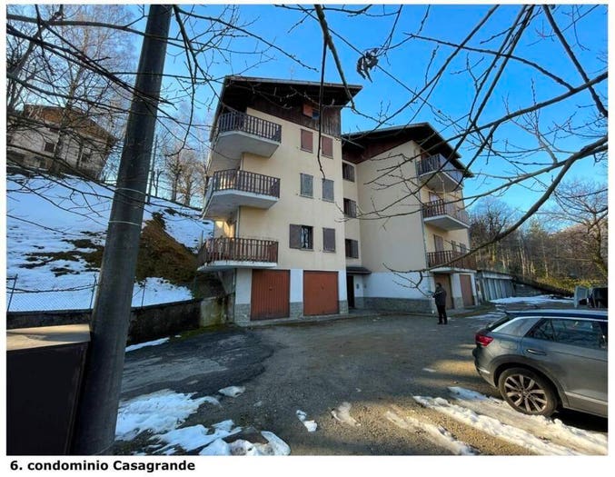 Appartamento trilocale in vendita in Via S Carlo, Maggio, Cremeno