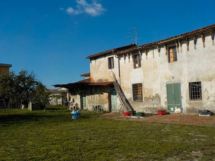 Casa con 6 locali in vendita in Via Lucchese, Borgo A Buggiano, Buggiano