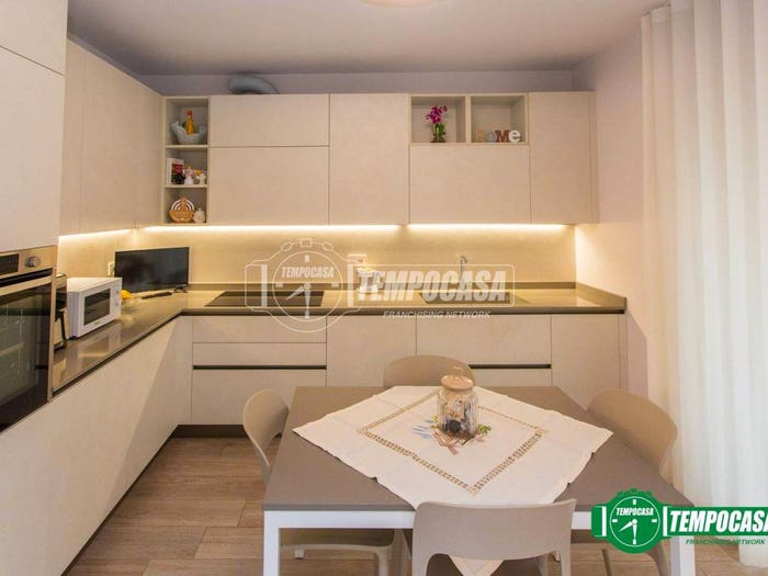 Appartamento trilocale in vendita in Via Milazzo, Sant'Edoardo, Busto Arsizio