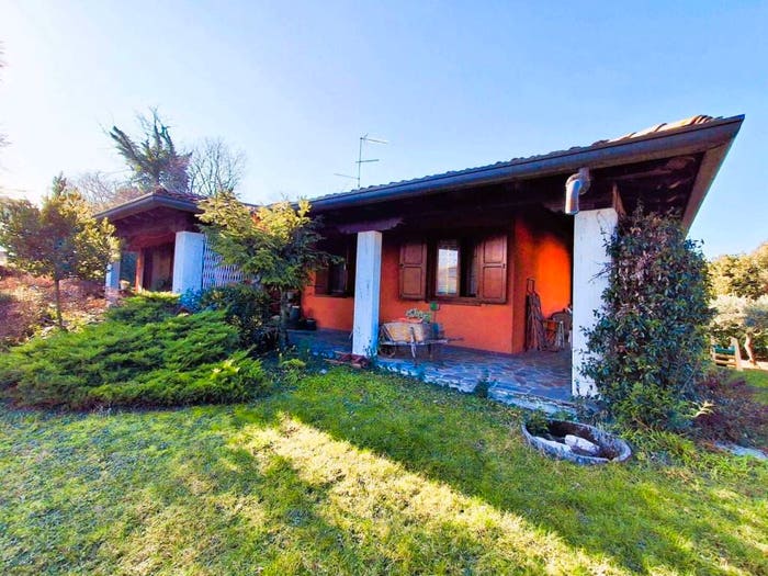 Casa quadrilocale in vendita in Via Cesare Battisti, Visco