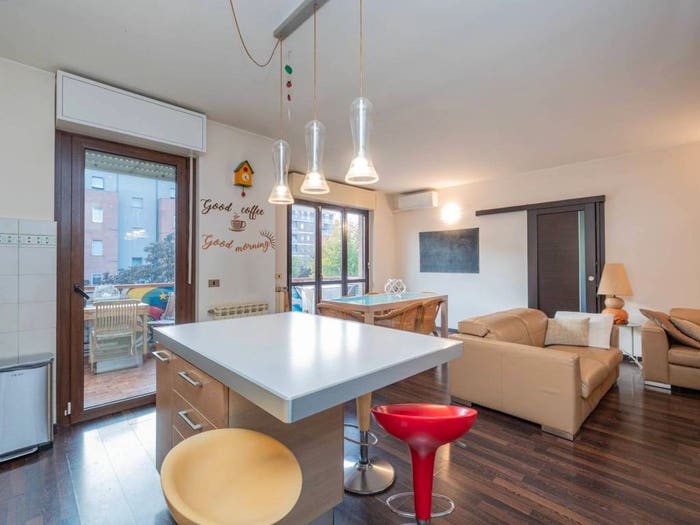 Casa con 5 locali in vendita in Via Aldo Moro, Centro, Muggiò