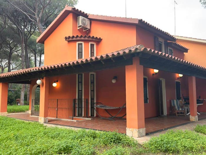 Casa con 5 locali in vendita in Viale Silvania, Santa Margherita Di Pula, Pula