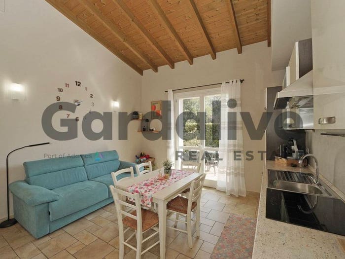Appartamento trilocale in vendita in VIA DEI COLLI, Solarolo, Manerba del Garda