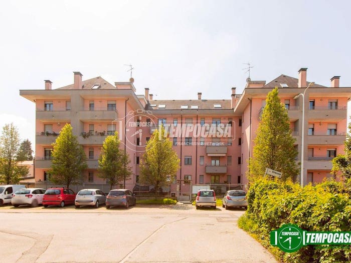 Appartamento trilocale in vendita in Via Siracusa, Madonna Regina, Busto Arsizio