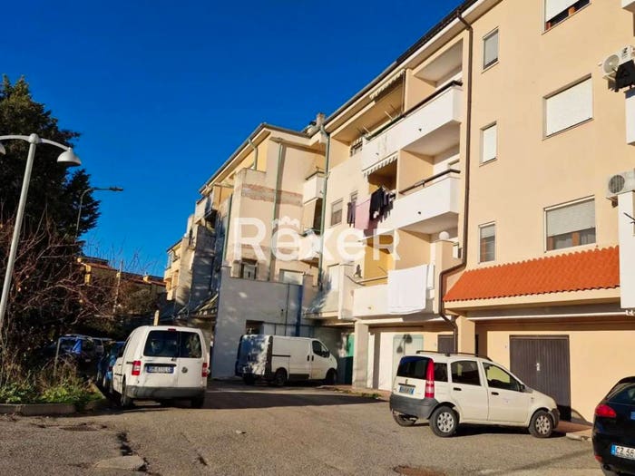 Appartamento bilocale in vendita in Via Ammiraglio De Rosa De Leo, Montalbano Jonico