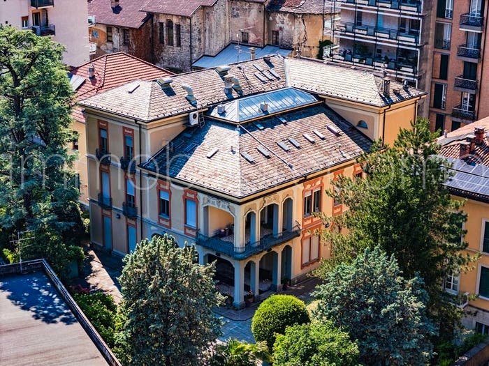 Casa in vendita in Via Rezzonico, Valduce Crispi, Como