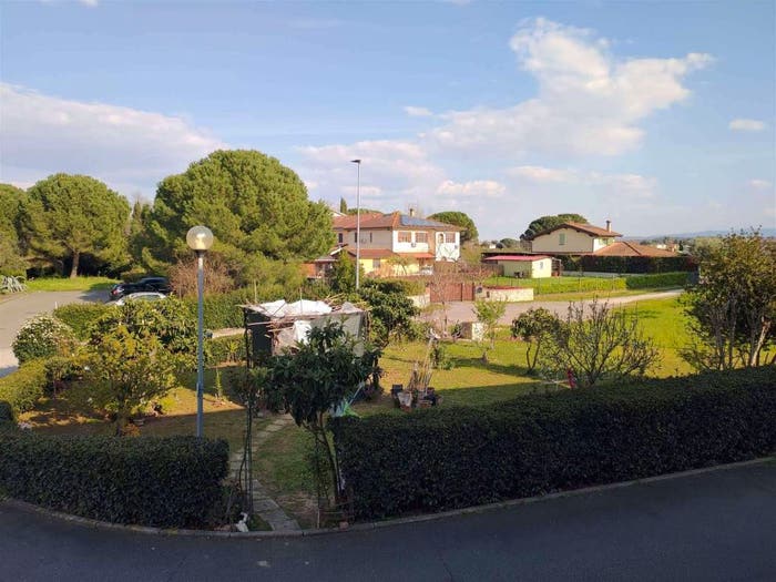 Appartamento con 5 locali in vendita in Via Giovanni Falcone, Vicarello, Collesalvetti