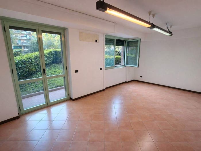 Appartamento con 5 locali in vendita in Viale Rimembranze, Centro, Lainate