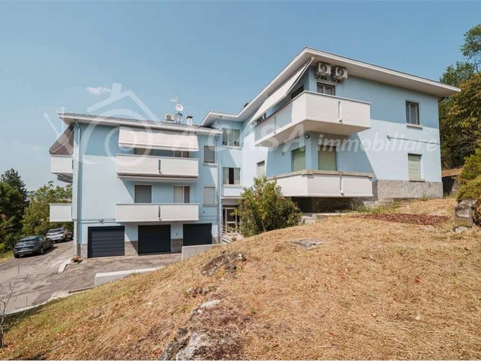 Appartamento trilocale in vendita in via marconi, Centro, Fornovo di Taro
