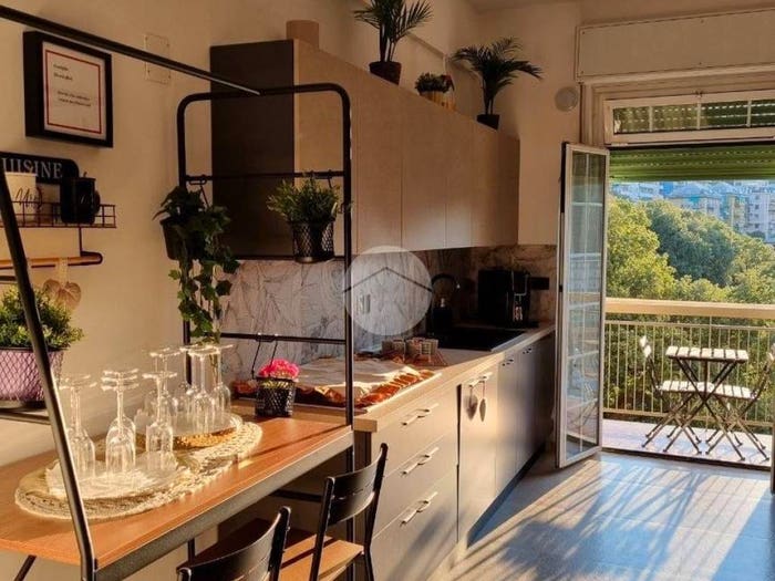 Appartamento quadrilocale in vendita in Via Giovanni Santolini, San Fruttuoso, Genova