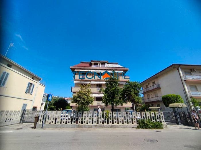 Appartamento trilocale in vendita in Via Bolzano, Centro, Martinsicuro