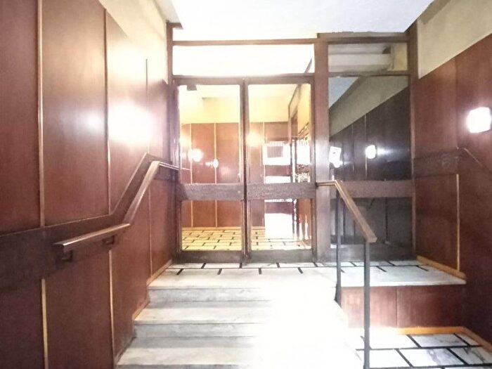 Appartamento trilocale in vendita in Via Castel Colonna, Colli Albani, Roma