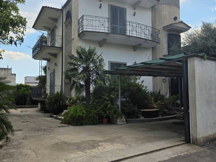 Casa trilocale in vendita in Via San Paolino, Saviano