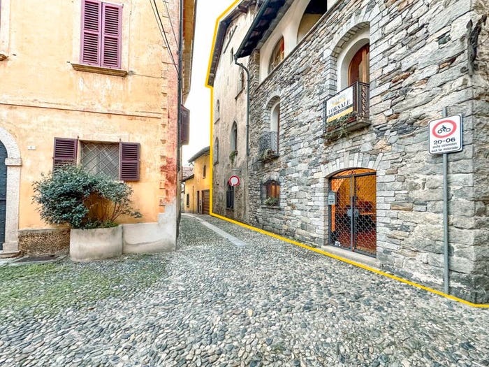 Casa con 6 locali in vendita in cannobio via crocifisso, Centro, Cannobio