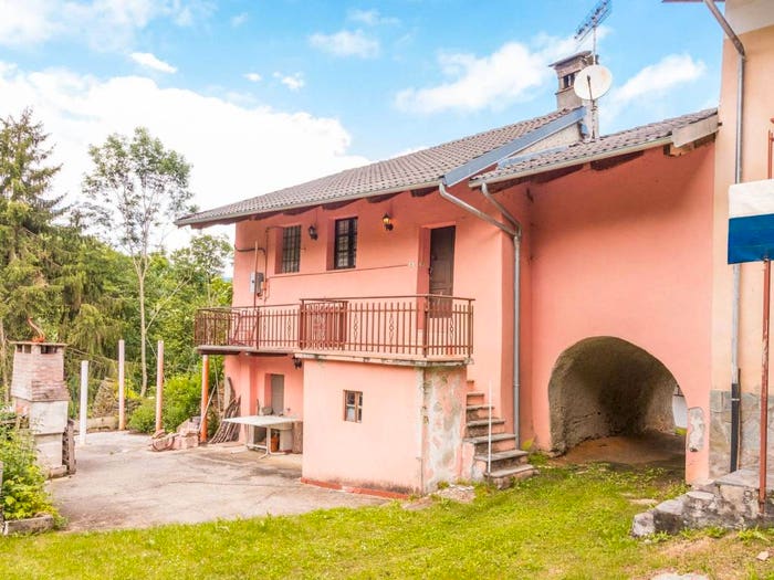 Casa quadrilocale in vendita in Valmala Borgata Villè snc, Busca