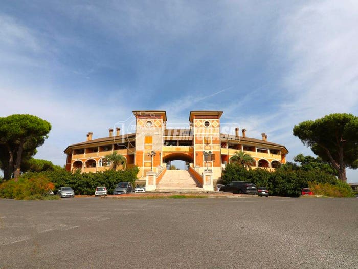 Appartamento trilocale in vendita in Via delle rose, Centro, Bracciano