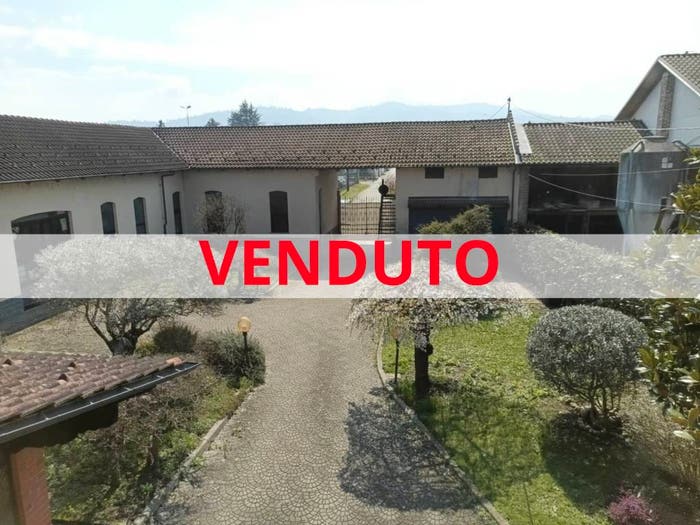 Casa con 6 locali in vendita in Stradale Torino, Centro, Chivasso