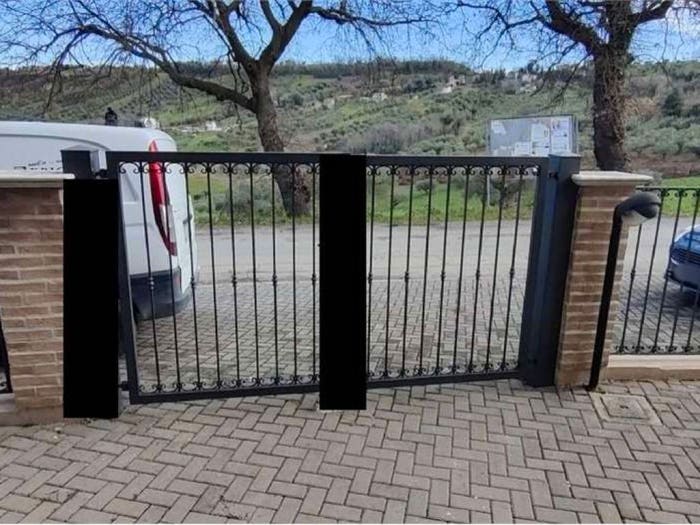 Appartamento con 6 locali in vendita in Contrada Cese, Bucchianico