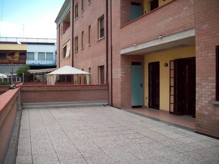 Appartamento quadrilocale in vendita in Cento Paese, Cento