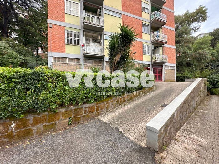 Appartamento trilocale in vendita in Via Domenico Ragona, Cecchignola Giuliano Dalmata, Roma