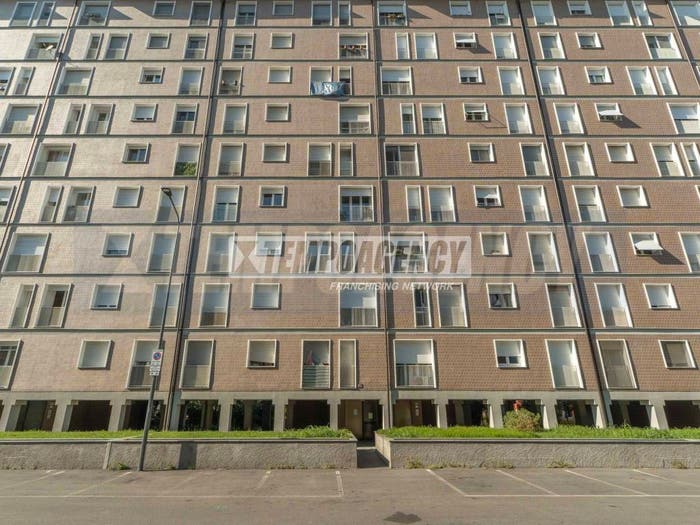 Appartamento quadrilocale in vendita in Via Camillo Giussani, Tre Castelli Faenza, Milano