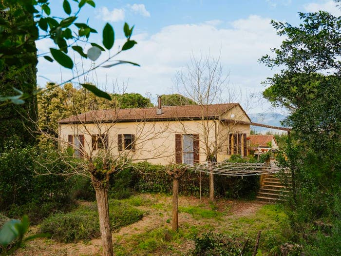 Casa con 6 locali in vendita in Via Colle Reciso, Portoferraio
