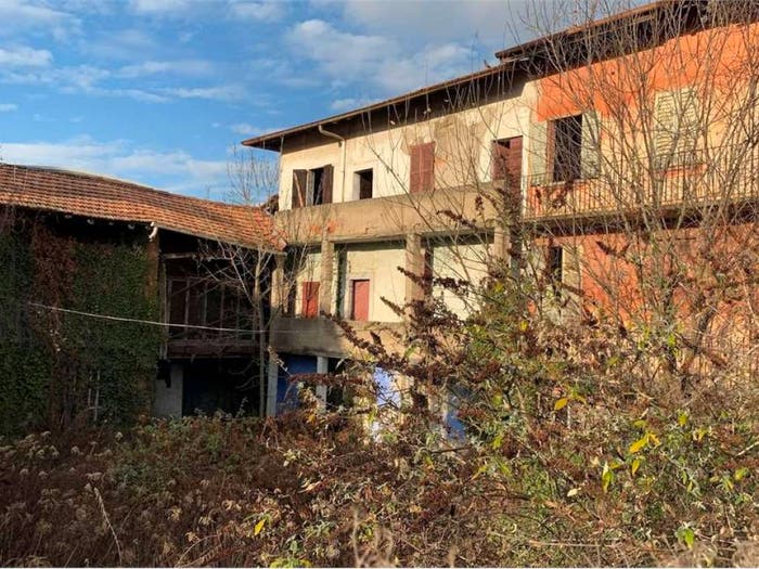 Casa con 6 locali in vendita in Via Giacomo Matteotti, Centro, Binago