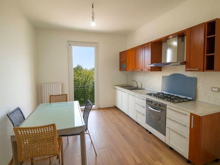 Appartamento con 5 locali in vendita in Via Roma, Centro, Cupramontana