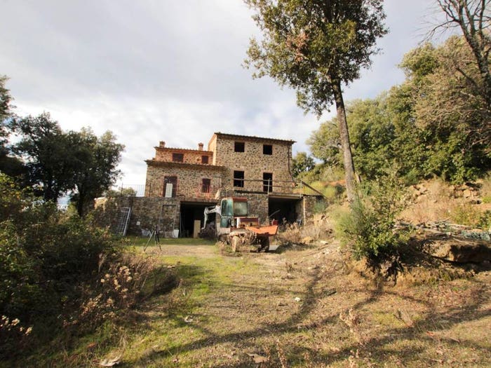 Casa con 6 locali in vendita in Strada di Poggio alle Monache, Murlo