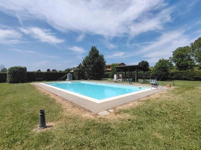 Casa con 6 locali in vendita in Via Savenella, Minerbio