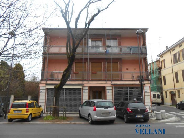 Casa con 6 locali in vendita in Centro Storico, Carpi