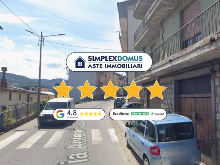 Appartamento con 6 locali in vendita in Via Antonio Gramsci, Centro, San Giovanni in Fiore