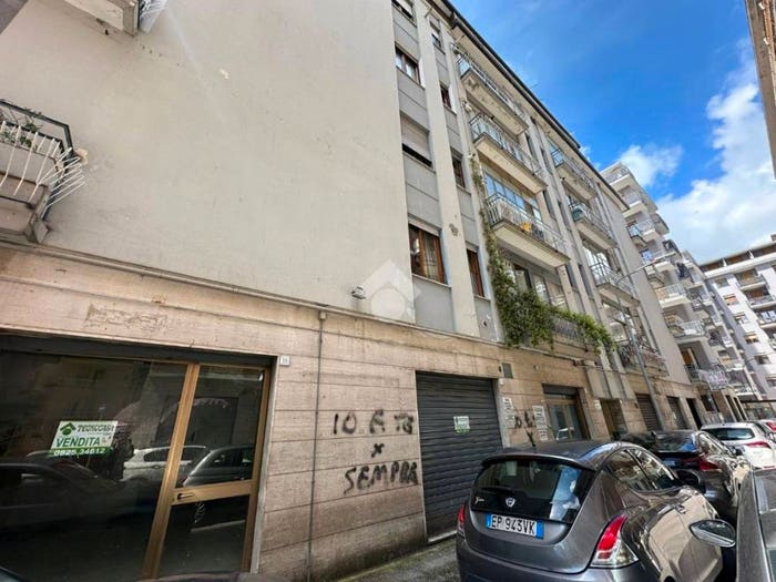 Appartamento bilocale in vendita in Via Fratelli Bisogno, Emanuele II C Colombo Morelli e Silvati, Avellino