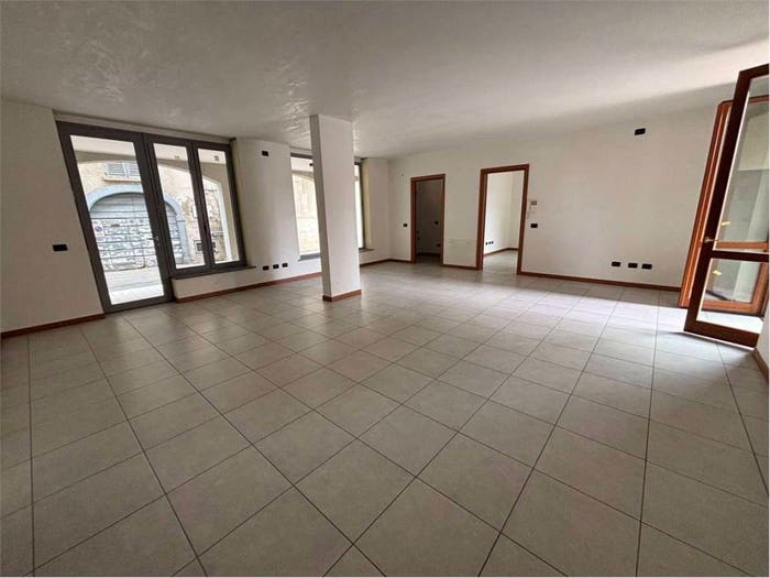 Appartamento trilocale in vendita in umberto primo, Centro, Dalmine