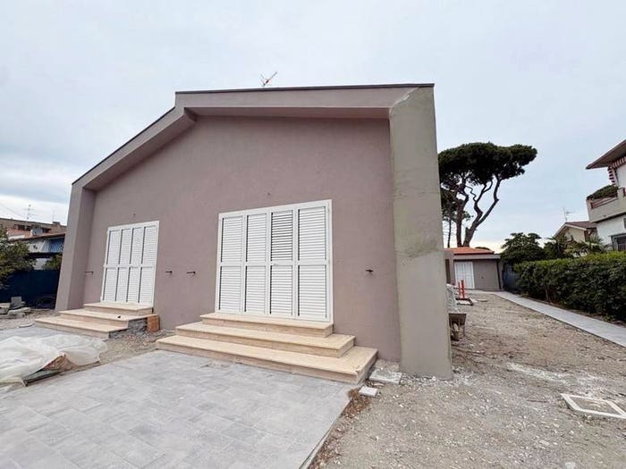 Appartamento trilocale in vendita in Via del Tombolo, Marina di Grosseto, Grosseto