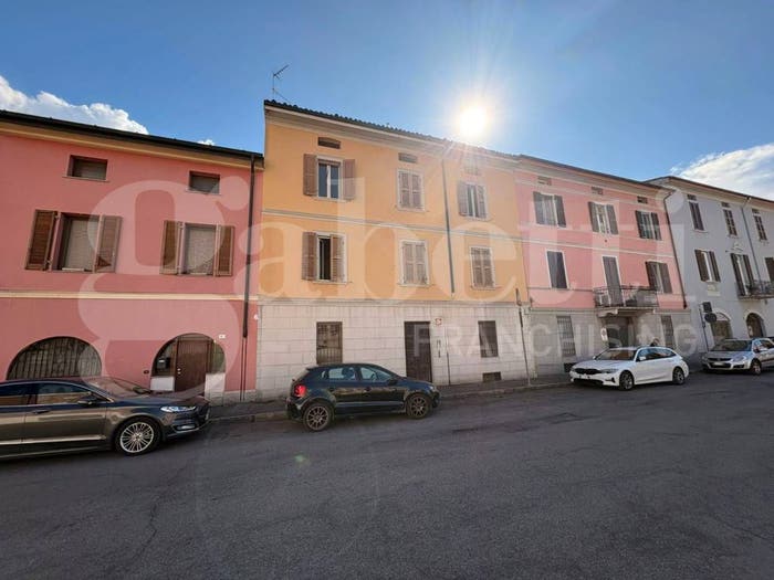 Casa con 5 locali in vendita in Via Opifici, Via Dante, Cremona