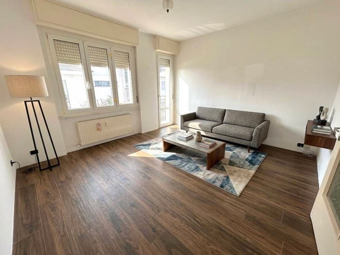 Appartamento con 5 locali in vendita in Via Giovanni Pascoli, Lucino, Montano Lucino
