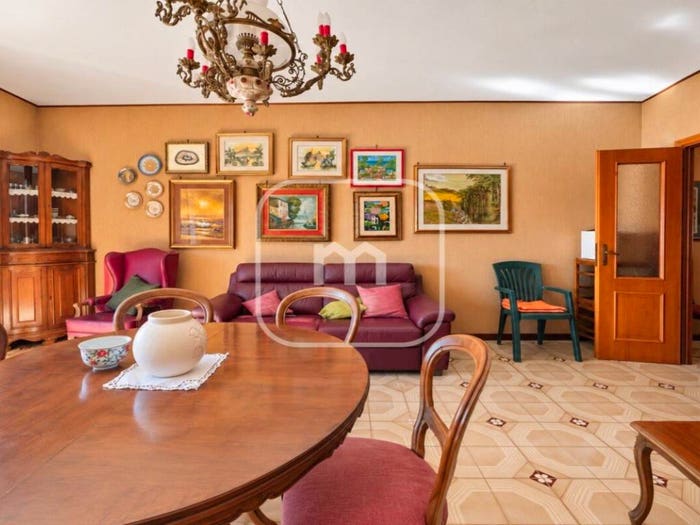 Appartamento con 5 locali in vendita in Viale Bruno Rizzieri, Cinecittà, Roma