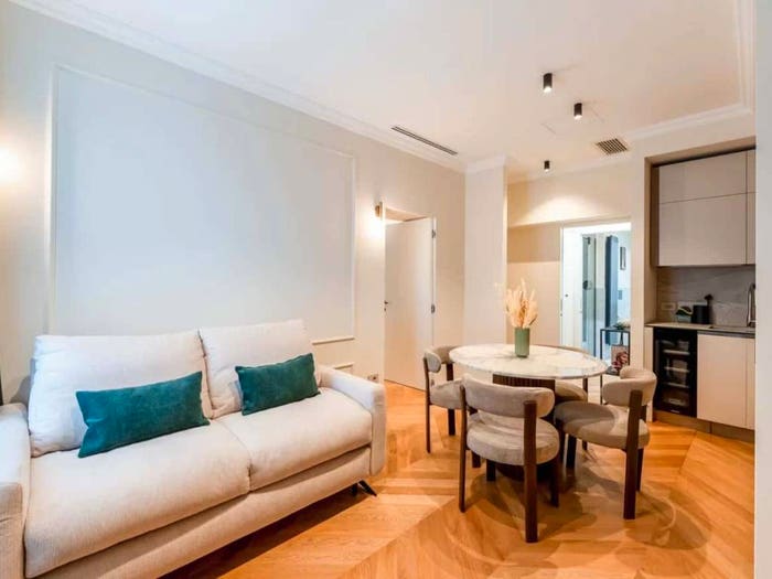 Appartamento bilocale in affitto in Viale Piave, Porta Venezia, Milano