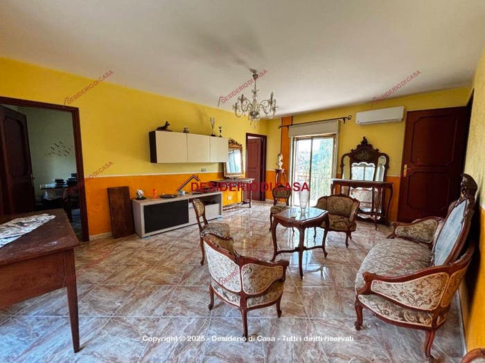 Casa con 6 locali in vendita in Via Linea Ferrata, Centro, Monreale